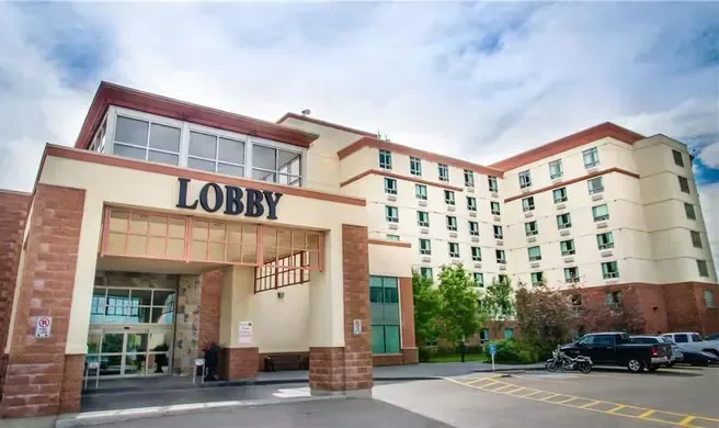 Deerfoot Inn & Casino, Calgary
